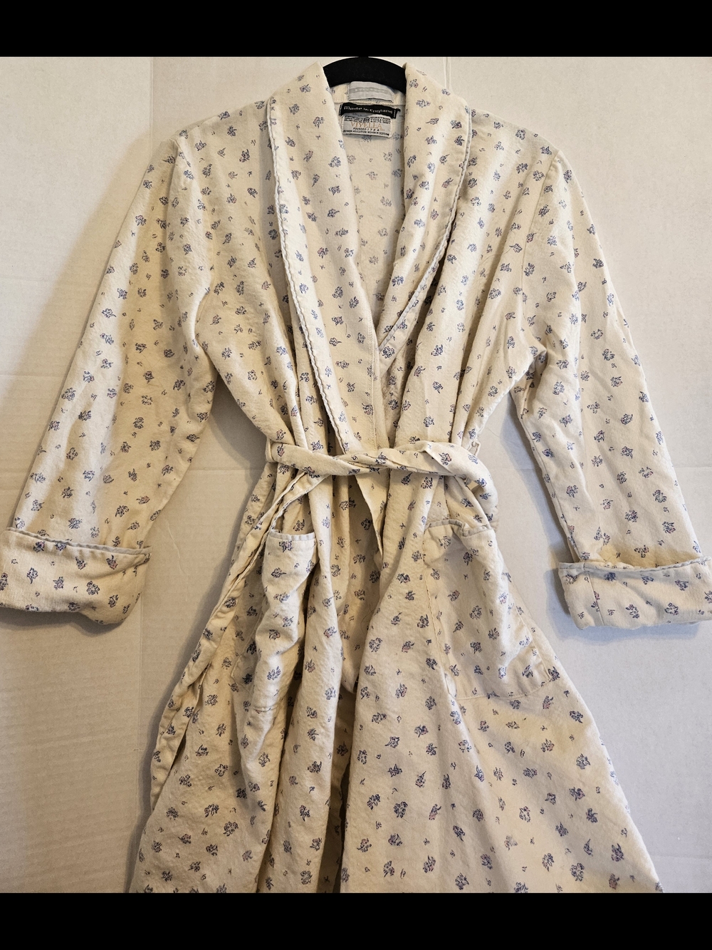 Vintage Viyella Scotland Wool/Cotton Blend Blue Floral Calico Robe